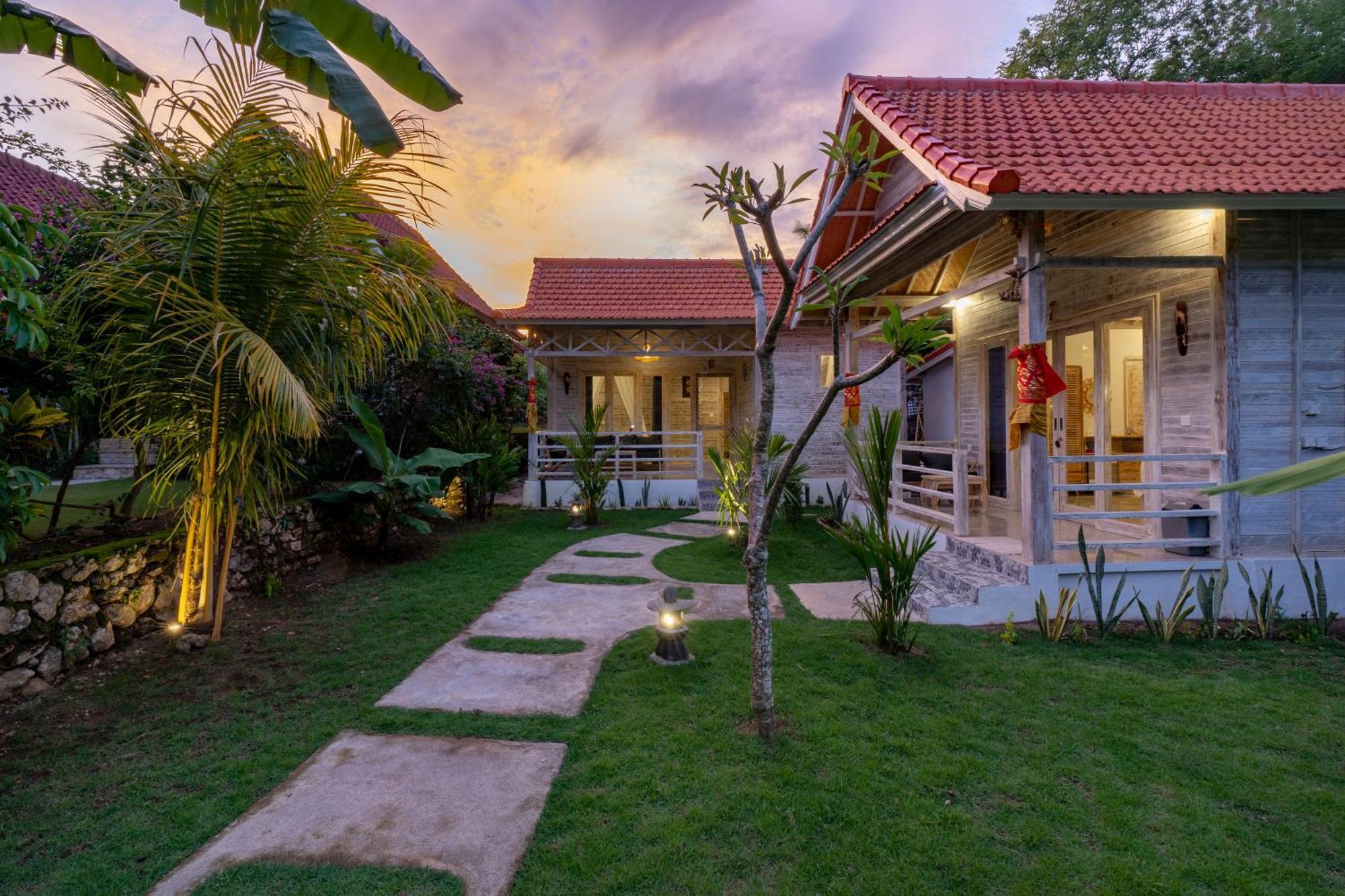 Le Biu garden View Hotel Lembongan Buitenkant foto